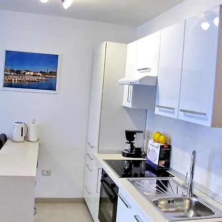Riva Beach View 2 Apartamento Novigrad Istria